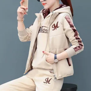 Trendy Women Tracksuit